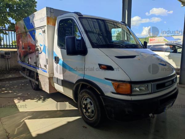 3#9451 Furgone isotermico Iveco Daily 35C10 in vendita - foto 7