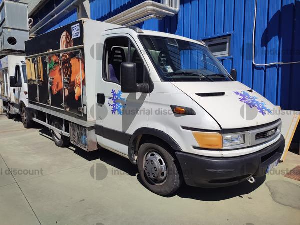 6#9451 Furgone isotermico Iveco Daily 35C10 in vendita - foto 1