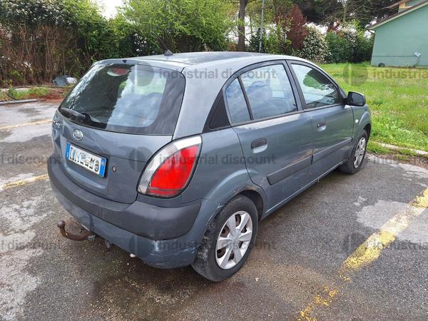 5#9452 Autovettura Kia Rio in vendita - foto 5