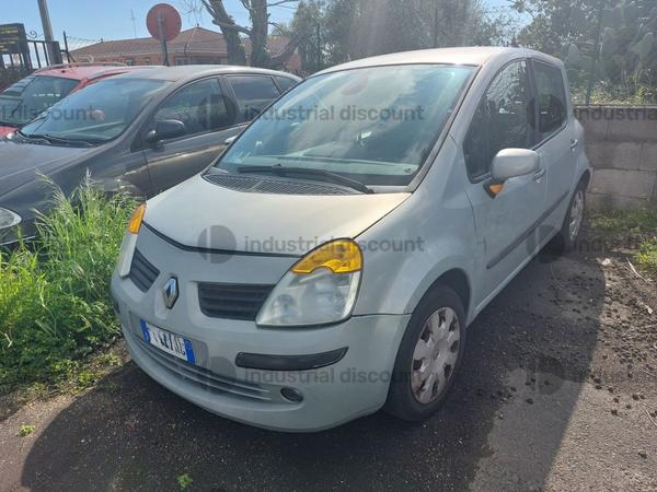 12#9453 Autovettura Renault Modus in vendita - foto 2
