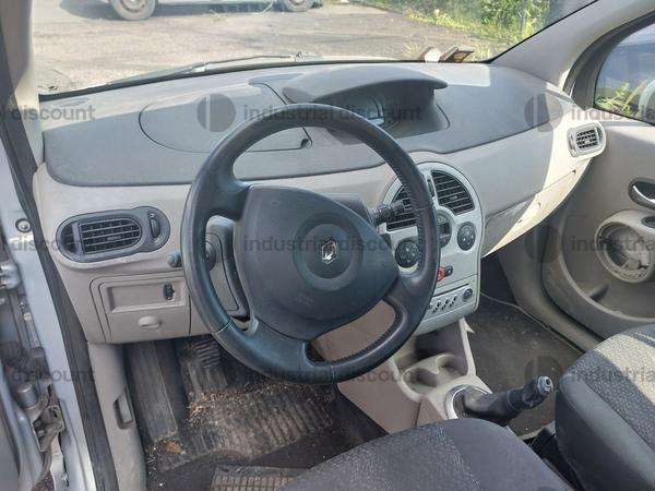 12#9453 Autovettura Renault Modus in vendita - foto 12