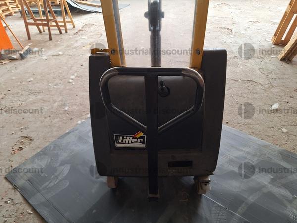 9#9460 Attrezzatura lavorazione lamiere  Attrezzatura ufficio e magazzino Punzonatrice Lvd in vendita - foto 17