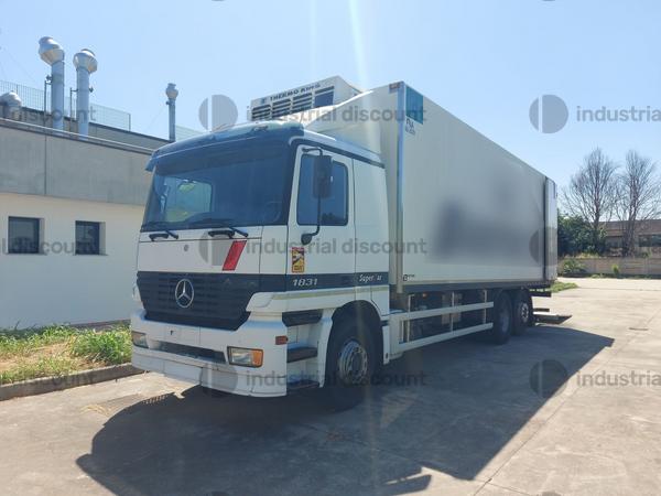 Autocarri in vendita