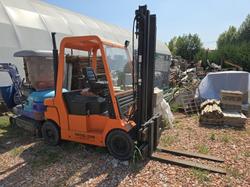 Muletto elevatore Toyota Lugli 305E - Lotto 6 (Asta 9467)