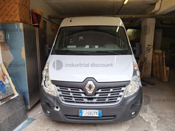 2#9468 Furgone Renault con sponda posteriore e Furgone Nissan in vendita - foto 3