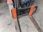 Immagine 6 - Carrello elevatore elettrico Toyota - Lotto 15 (Asta 9469)