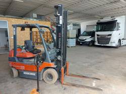 Carrello elevatore elettrico Toyota - Lotto 15 (Asta 9469)