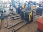 Immagine 4 - Transpallet elettrico Yale MP20X - Lotto 12 (Asta 9470)