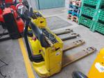 Immagine 1 - Transpallet elettrico Yale MP16 - Lotto 2 (Asta 9470)