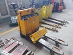 Immagine 2 - Transpallet elettrico Jungheinrich Eje L 16 - Lotto 3 (Asta 9470)