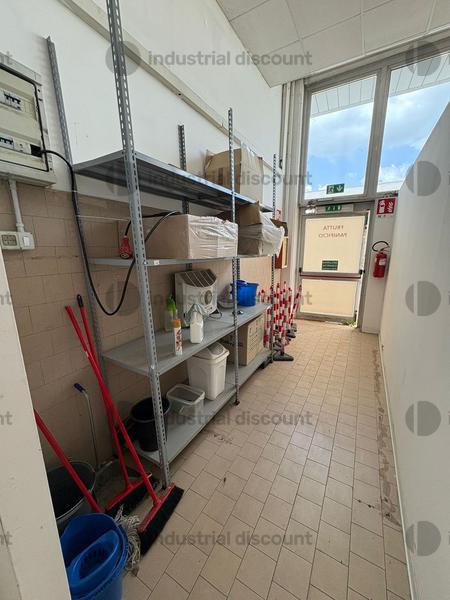 45#9470 Arredo negozio per distribuzione di prodotti ortofrutticoli in vendita - foto 2