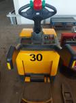Immagine 3 - Transpallet elettrico Jungheinrich - Lotto 5 (Asta 9470)