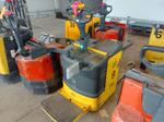 Immagine 1 - Transpallet elettrico OM TSX 20 - Lotto 9 (Asta 9470)