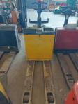 Immagine 6 - Transpallet elettrico OM TSX 20 - Lotto 9 (Asta 9470)
