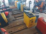 Immagine 7 - Transpallet elettrico OM TSX 20 - Lotto 9 (Asta 9470)