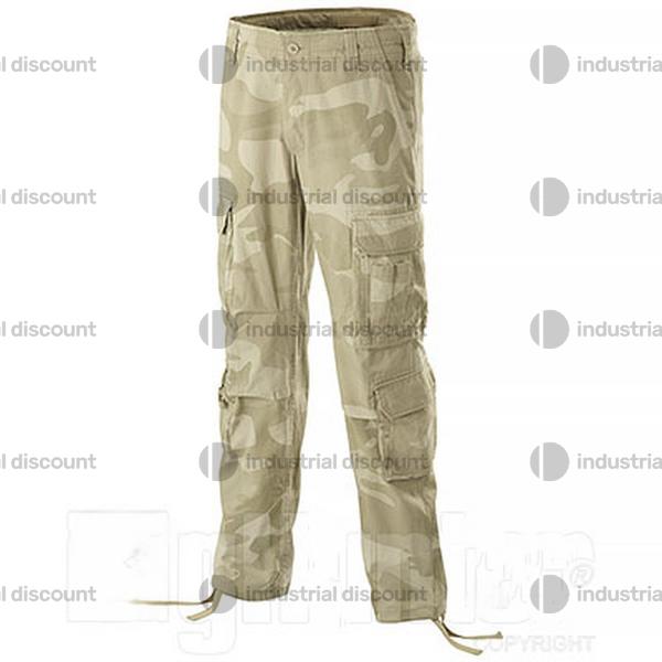 Abbigliamento in vendita
