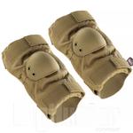 Immagine 1 - Accessori cappelli guanti e calze - Lotto 2 (Asta 9476)