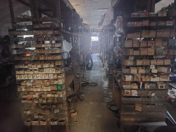 3#9479 Magazzino ricambi veicoli in vendita - foto 6