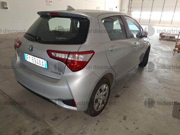 10#9480 Autovettura Toyota Yaris hybrid in vendita - foto 10