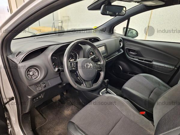 10#9480 Autovettura Toyota Yaris hybrid in vendita - foto 16