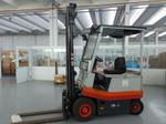 Image 14 - 2 electric forklifts - Lot 14 (Auction 9480)