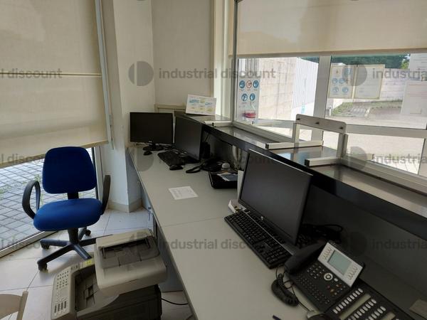 2#9480 Arredi, apparecchiature informatiche eattrezzature varie in vendita - foto 11
