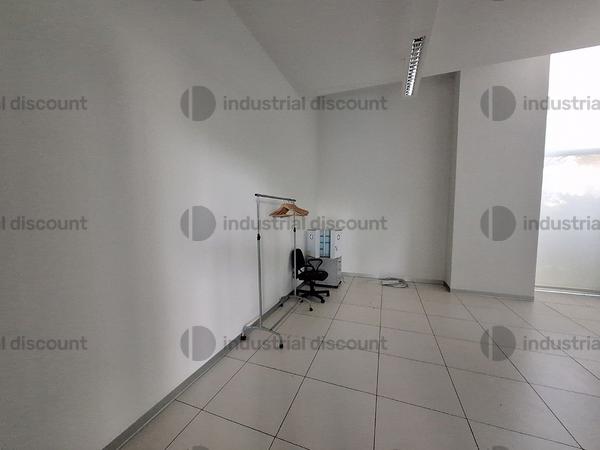 3#9480 Arredi, apparecchiature informatiche eattrezzature varie in vendita - foto 15