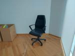 Image 15 - Furniture, IT equipment, and_x000D_miscellaneous equipment - Lot 4 (Auction 9480)