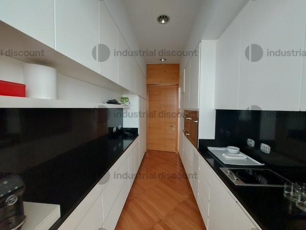 4#9480 Arredi, apparecchiature informatiche eattrezzature varie in vendita - foto 2