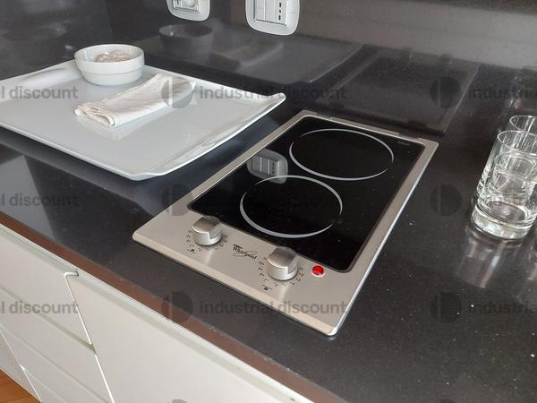 4#9480 Arredi, apparecchiature informatiche eattrezzature varie in vendita - foto 4
