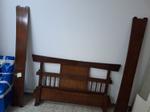 Immagine 3 - Letto ciliegio e sedie - Lotto 28 (Asta 9481)