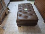Immagine 5 - Sedia Frag con pouffe e comodini  - Lotto 37 (Asta 9481)