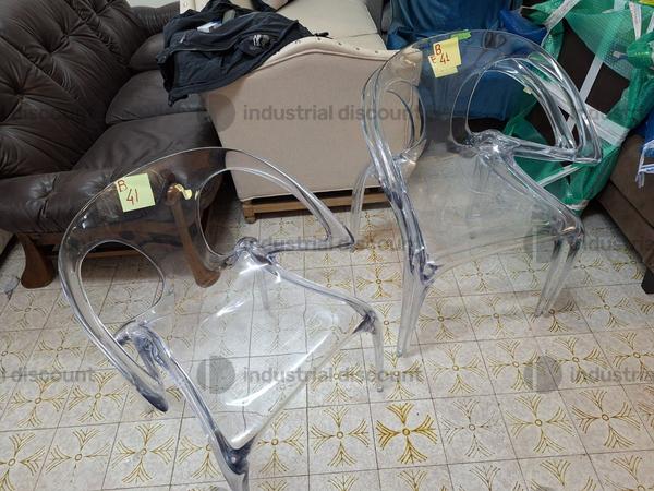 38#9481 Sedie Ava e quadri di autore in vendita - foto 3