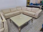 Immagine 1 - Divano angolare Roche Bobois e tavolino - Lotto 39 (Asta 9481)
