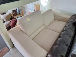 Divano con banquette e complementi - Lotto 42 (Asta 9481)
