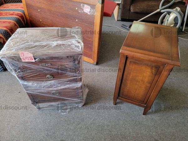 49#9481 Comodini in legno e tavolo in vendita - foto 2