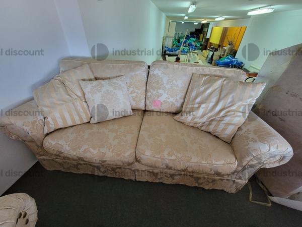 52#9481 Divano con tavolino e banquette in vendita - foto 4
