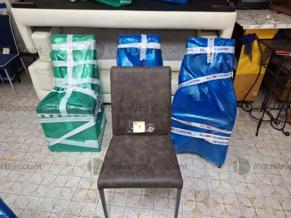 30#9482 Sedie in pelle di Lazzaro in vendita - foto 1