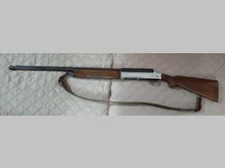 Breda semi automatic shotgun - Lot 101 (Auction 9484)