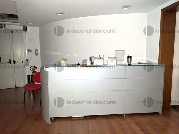 1#9493 Arredi ed attrezzature ufficio in vendita - foto 2