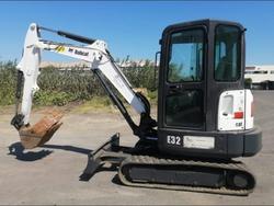 Bobcat E35 mini excavator with accessories - Lot 1 (Auction 9496)