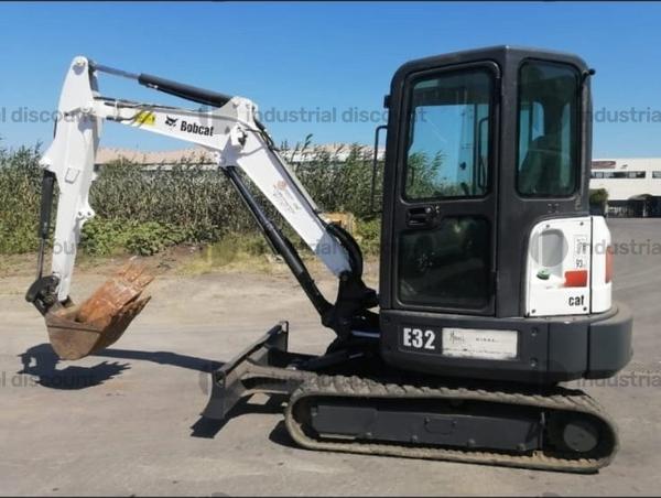 1#9496 Miniescavatore Bobcat E35 con accessori in vendita - foto 1