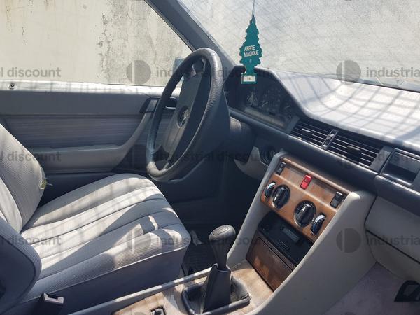 6#9498 Autovettura Mercedes 200e in vendita - foto 6