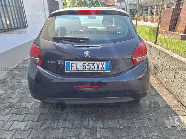16#9500 Autovettura Peugeot 208 in vendita - foto 2