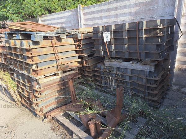 2#9504 Chiusini in ghisa Infratel Bul in vendita - foto 2