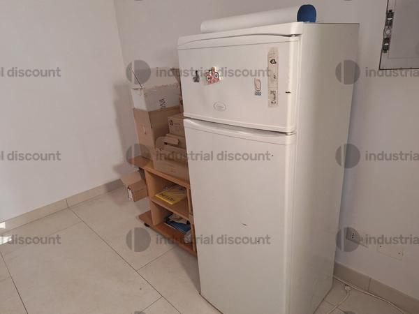 9#9504 Mobili ufficio con accessori in vendita - foto 16