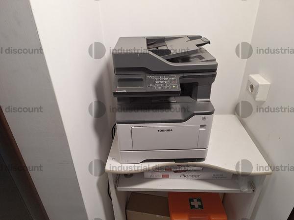 9#9504 Mobili ufficio con accessori in vendita - foto 52