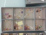 Image 2 - Rings, earrings and necklaces - Lot 11 (Auction 9527)