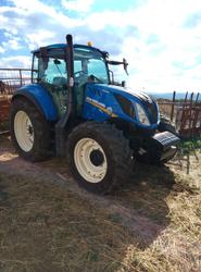 New Holland T5 110 tractor - Lot 2 (Auction 9532)