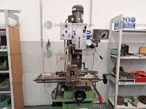Fresatrici per metallo in vendita